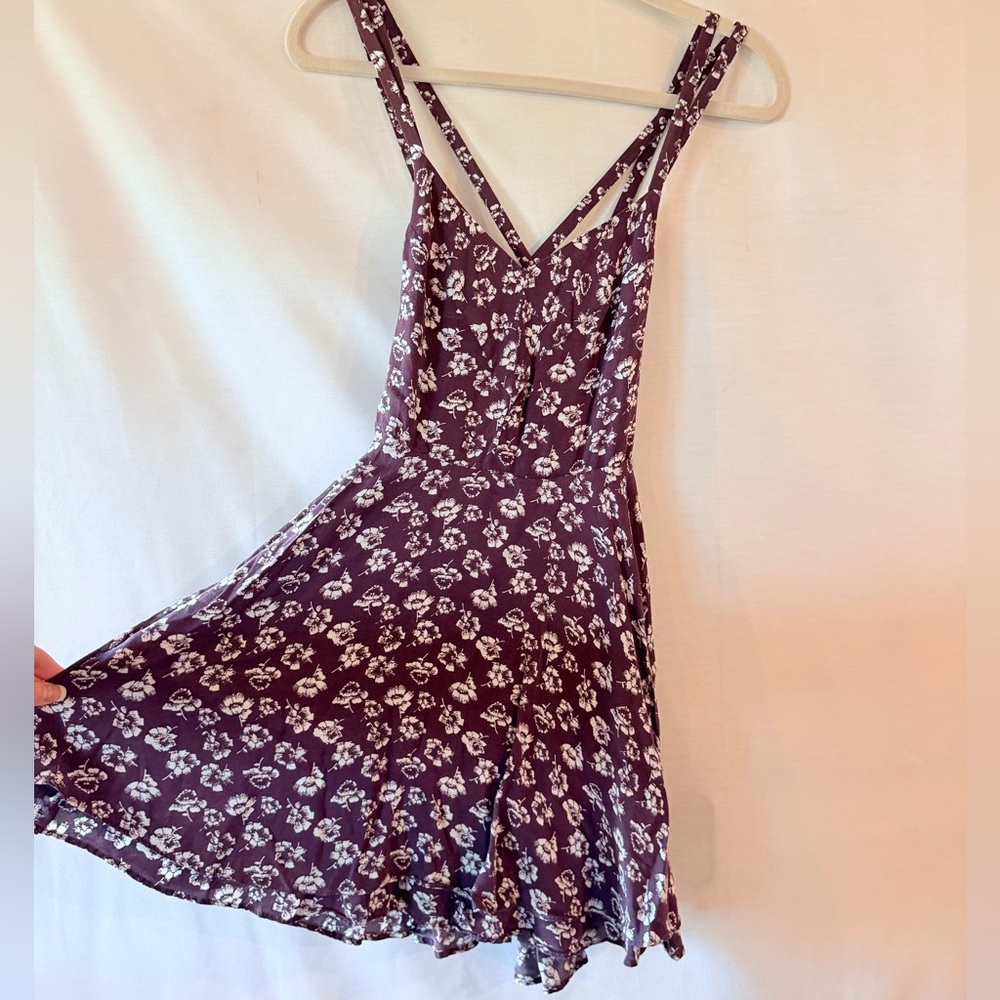 Kimchi Blue Urban Outfitters Purple Floral Mini Dress Size 2 - Picture 2 of 7